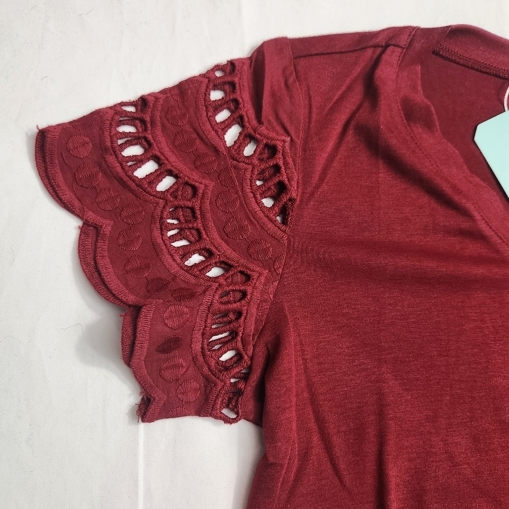 3/$25 Ruby Red short sleeve tee shirt embroidered eyelet NWT Wiholl size S - Picture 4 of 9